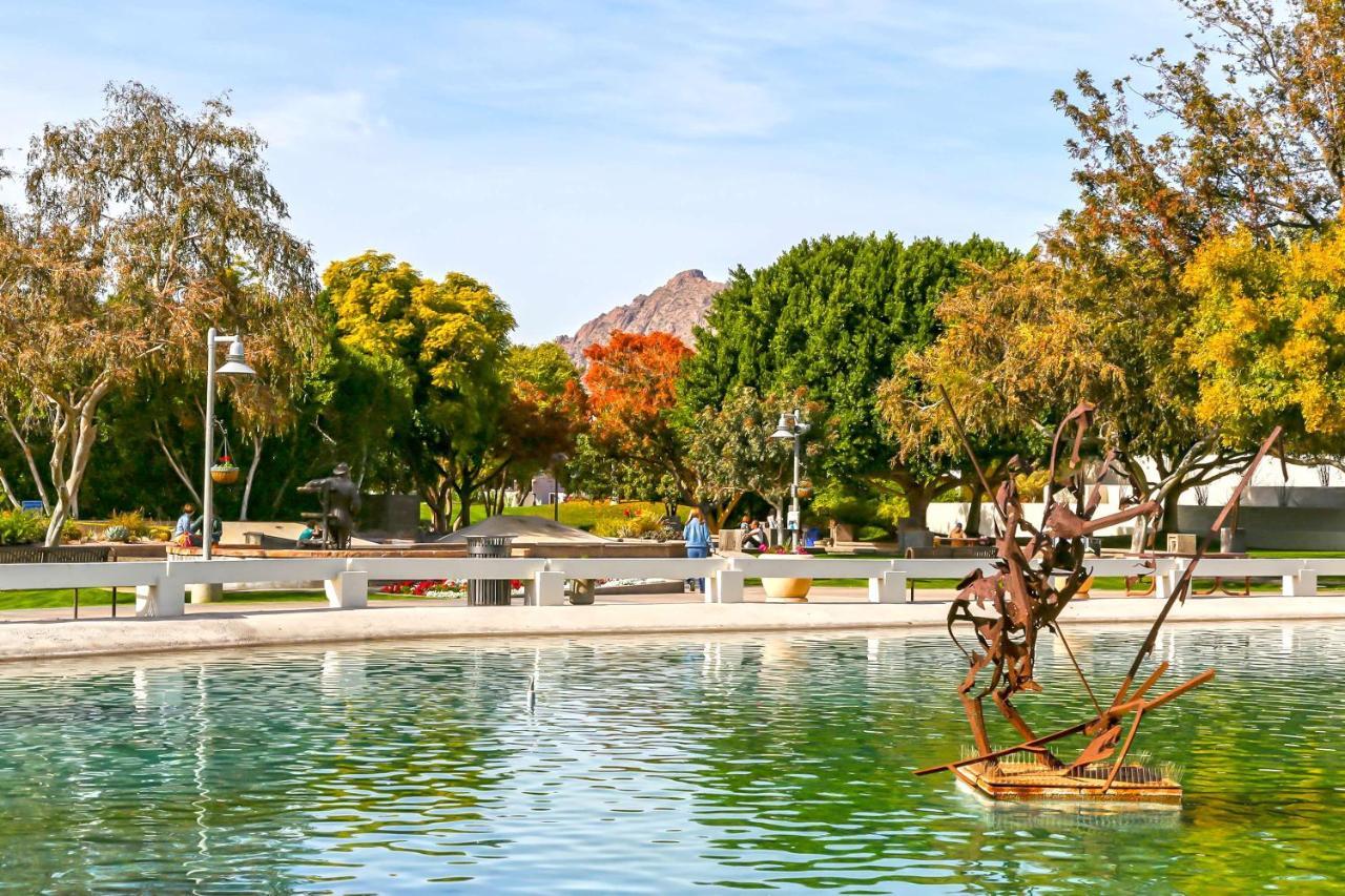 Отель Hyatt Place Scottsdale/Old Town Экстерьер фото